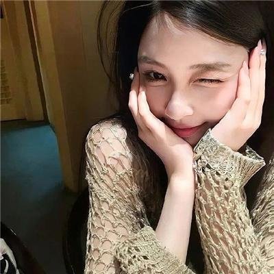 快乐的小鸡